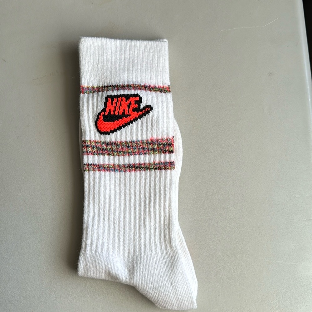 Nike everyday essentials socks